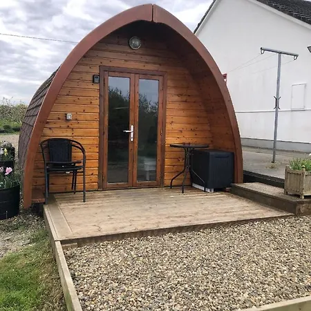 Lodge The Rainbow Pod *