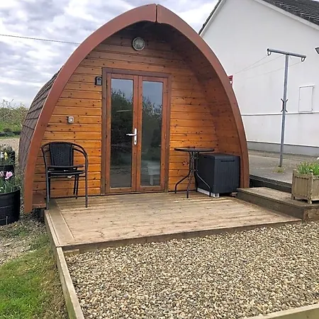 Lodge The Rainbow Pod