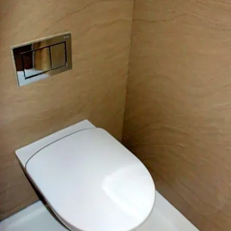 Lodge The Rainbow Pod