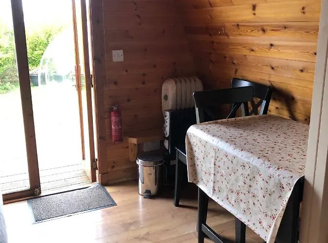 The Rainbow Pod Lodge Milltown Malbay