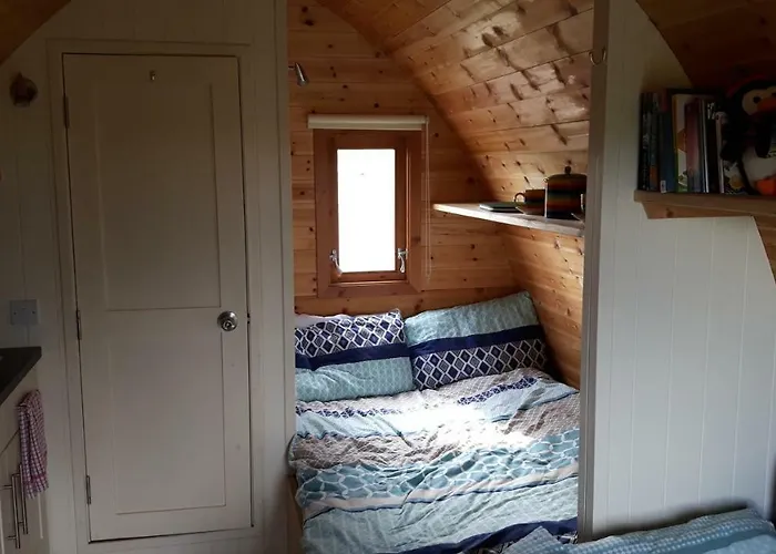 Lodge The Rainbow Pod